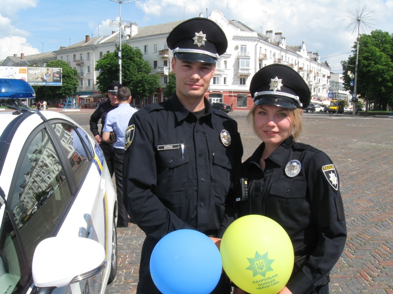 Чернігівські поліцейські робили «селфі». ФОТОрепортаж
