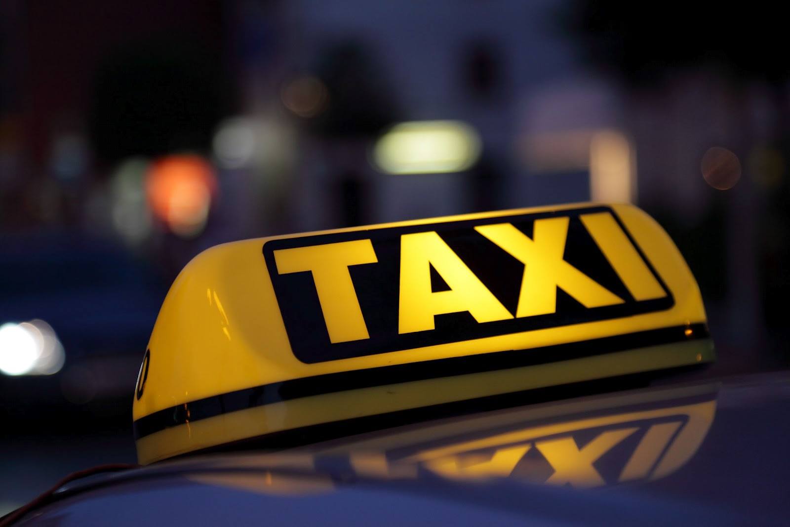 У Чернігові таксист з липовими документами побив пасажира