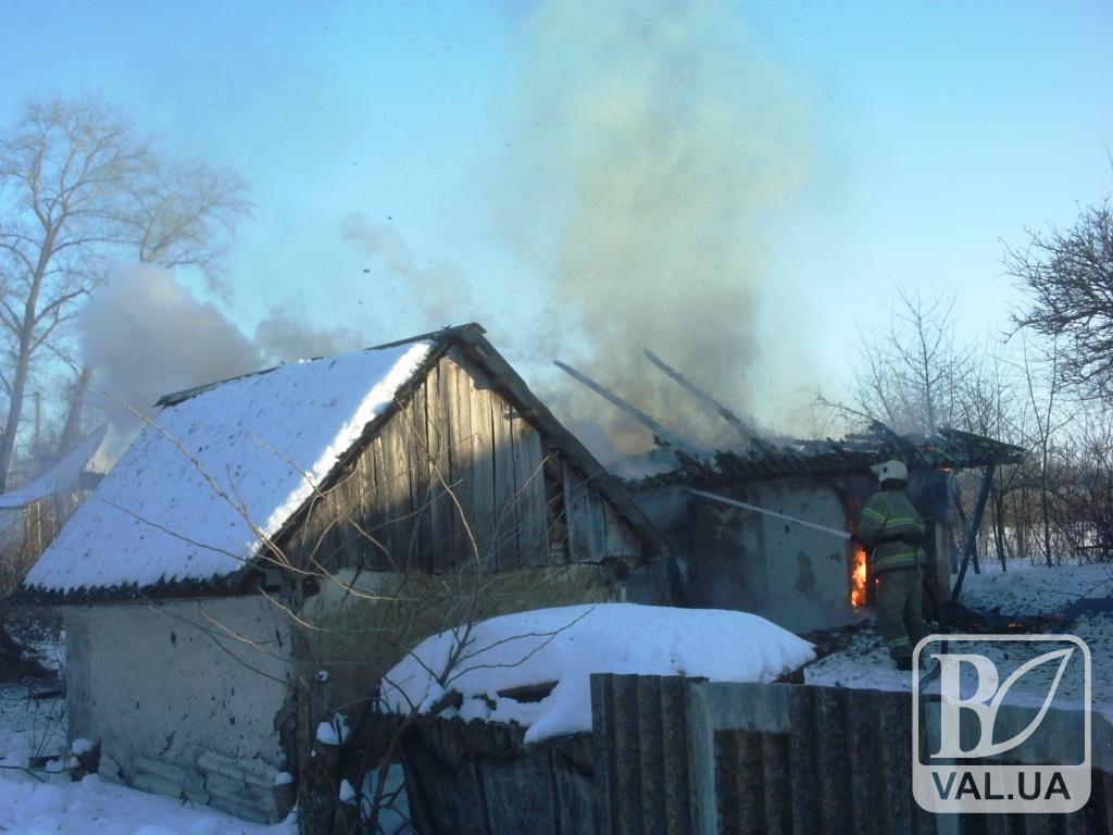 На Чернігівщині 4-річна дівчинка спалила сарай