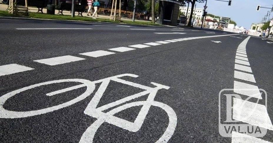 З 1 вересня, під час будівництва та реконструкції доріг, обов’язково робитимуть велодоріжки та смуги