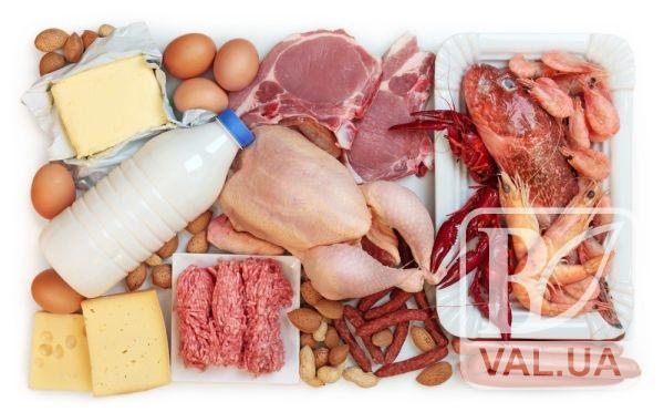 Мʼясні продукти та «молочка»: спеціалісти назвали основні причини кишкових інфекцій 