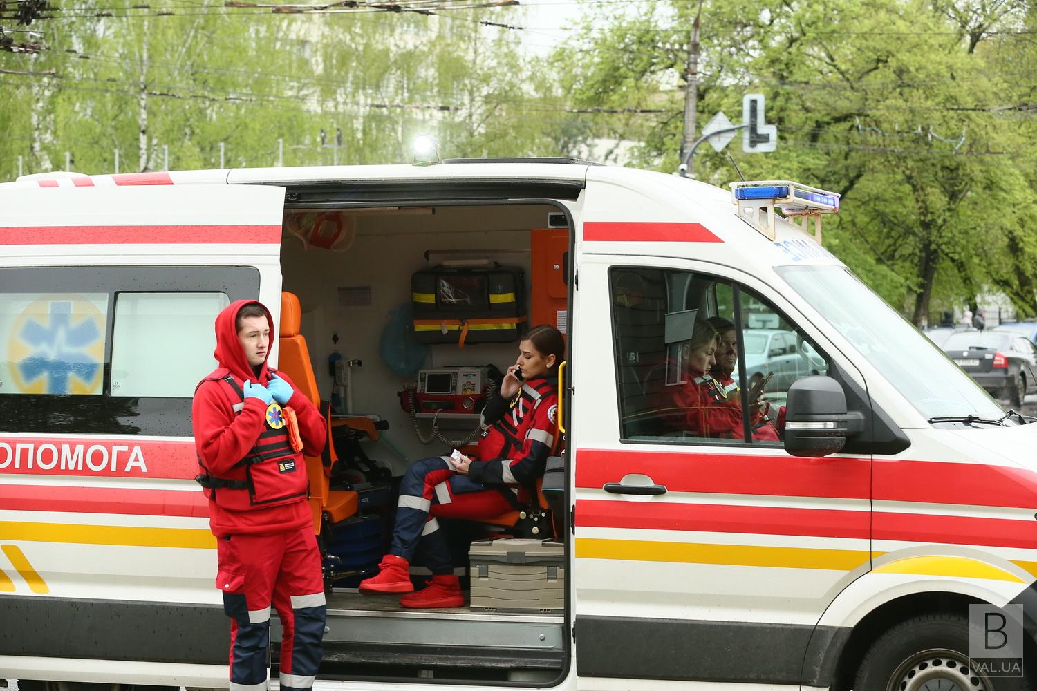  Ще 10 людей перебувають у важкому стані після ракетного удару по Чернігову 17 квітня 