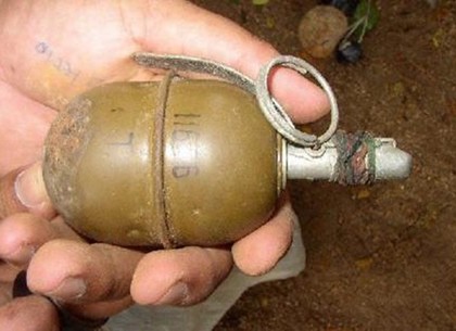 У Чернігові серед вулиці виявили тіло 24-річного хлопця. ОНОВЛЕНО