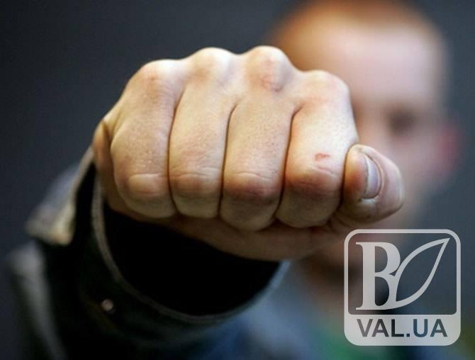У Чернігові засуджений побив співробітника СІЗО 