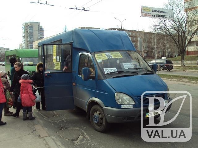 У Чернігові пасажир травмувався у маршрутці