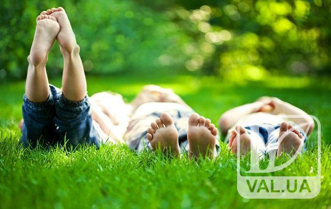 Скільки вихідних «подарує» чернігівцям останній місяць літа