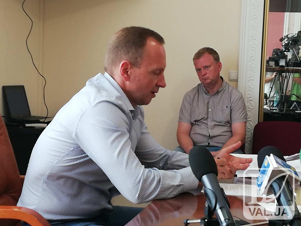 Міській раді необхідно закупити мікроавтобуси