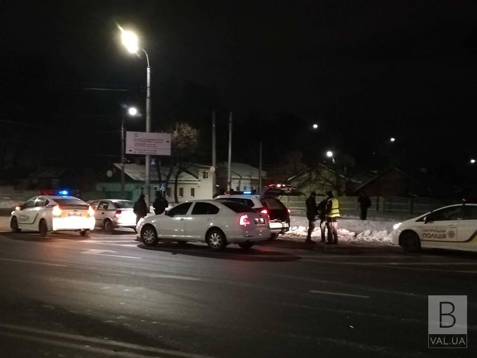 Из бани в руки патрульных: на Лесковице задержали 25-летнюю пьяную женщину-водителя. ФОТО