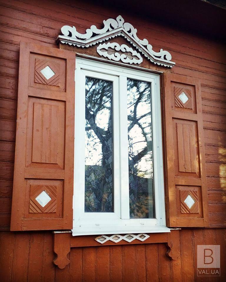 Неймовірне поруч: будиночок на Михайлофедорівській