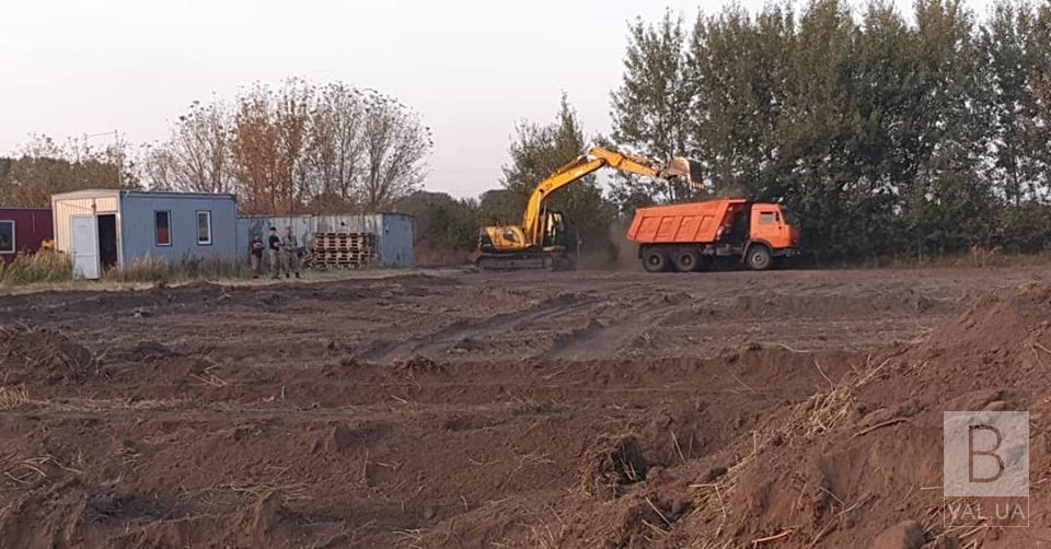 В Мене начали строить солнечную электростанцию