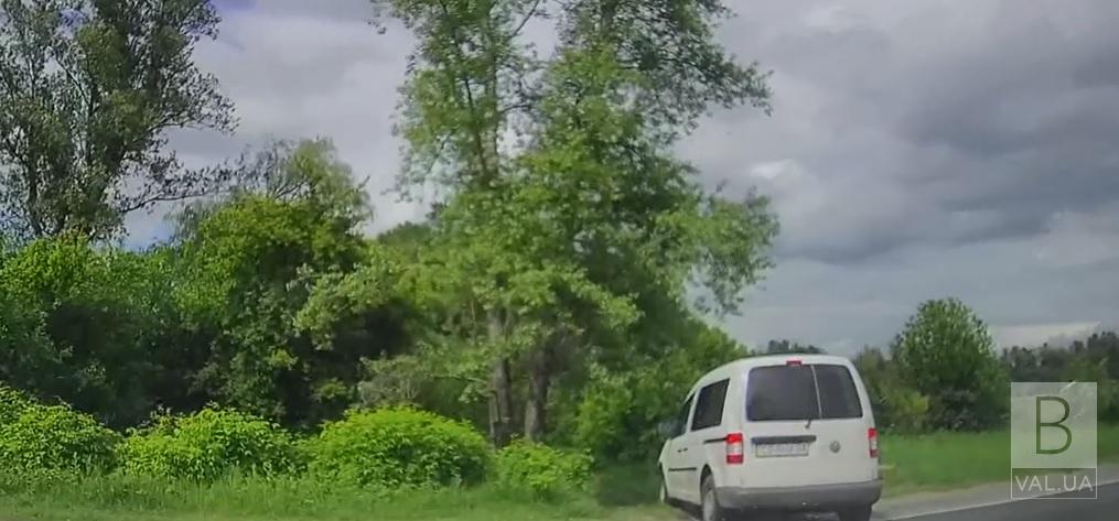 На київській трасі водій напідпитку влаштував «перегони» з патрульними ВІДЕО