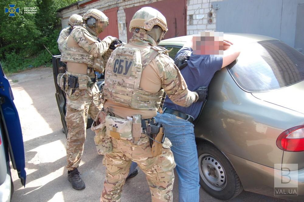 На Черниговщине бывший военный пытался продать 70 гранат криминалитета ВИДЕО
