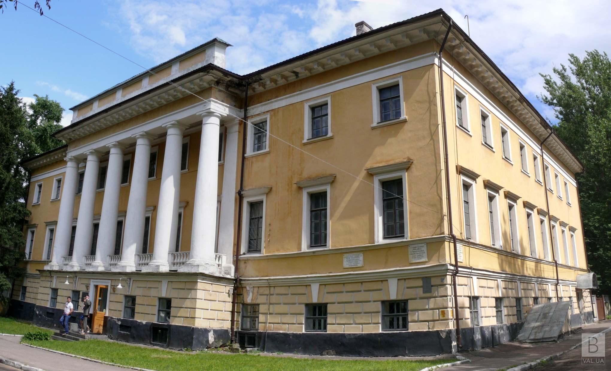 Черниговский исторический музей имени Тарновского будет принимать посетителей с 11 июля