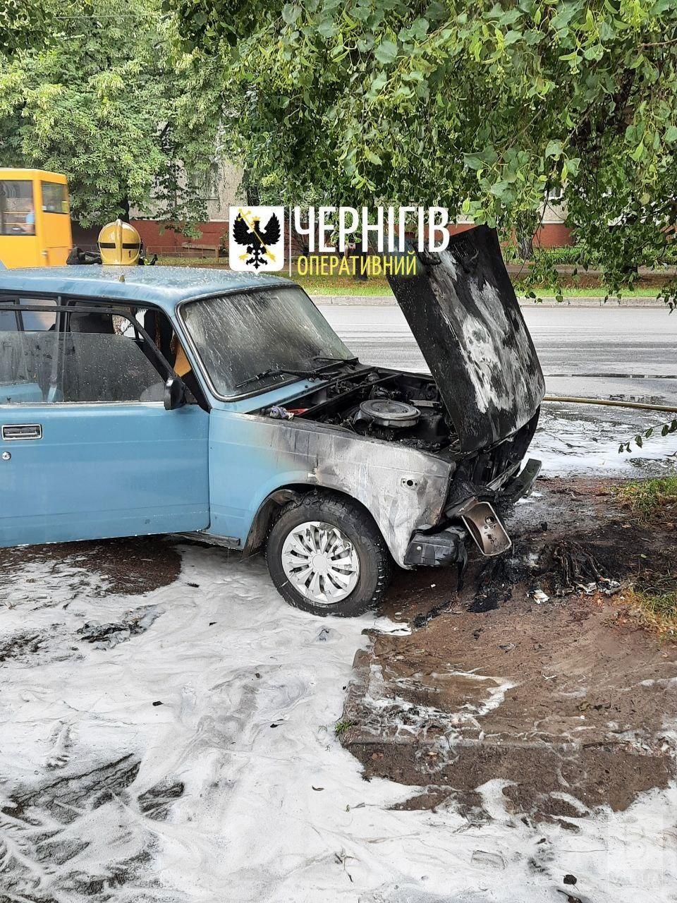 На Пухова горела «семерка». ФОТО, ВИДЕО