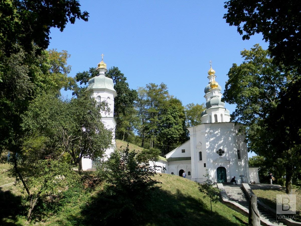 В Антонієвих печерах можуть відновити старовинний колодязь