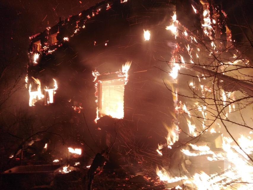 В Острі горів житловий будинок