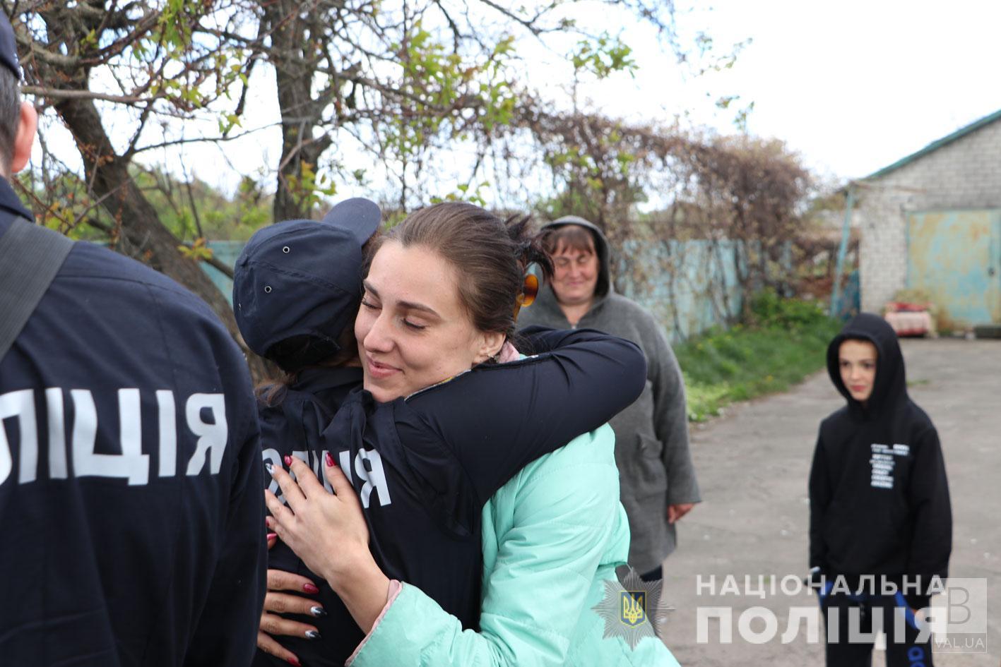 Поліція допомогла повернутися додому 14-річному підлітку, якого росіяни вивезли з села під Черніговом. ФОТО