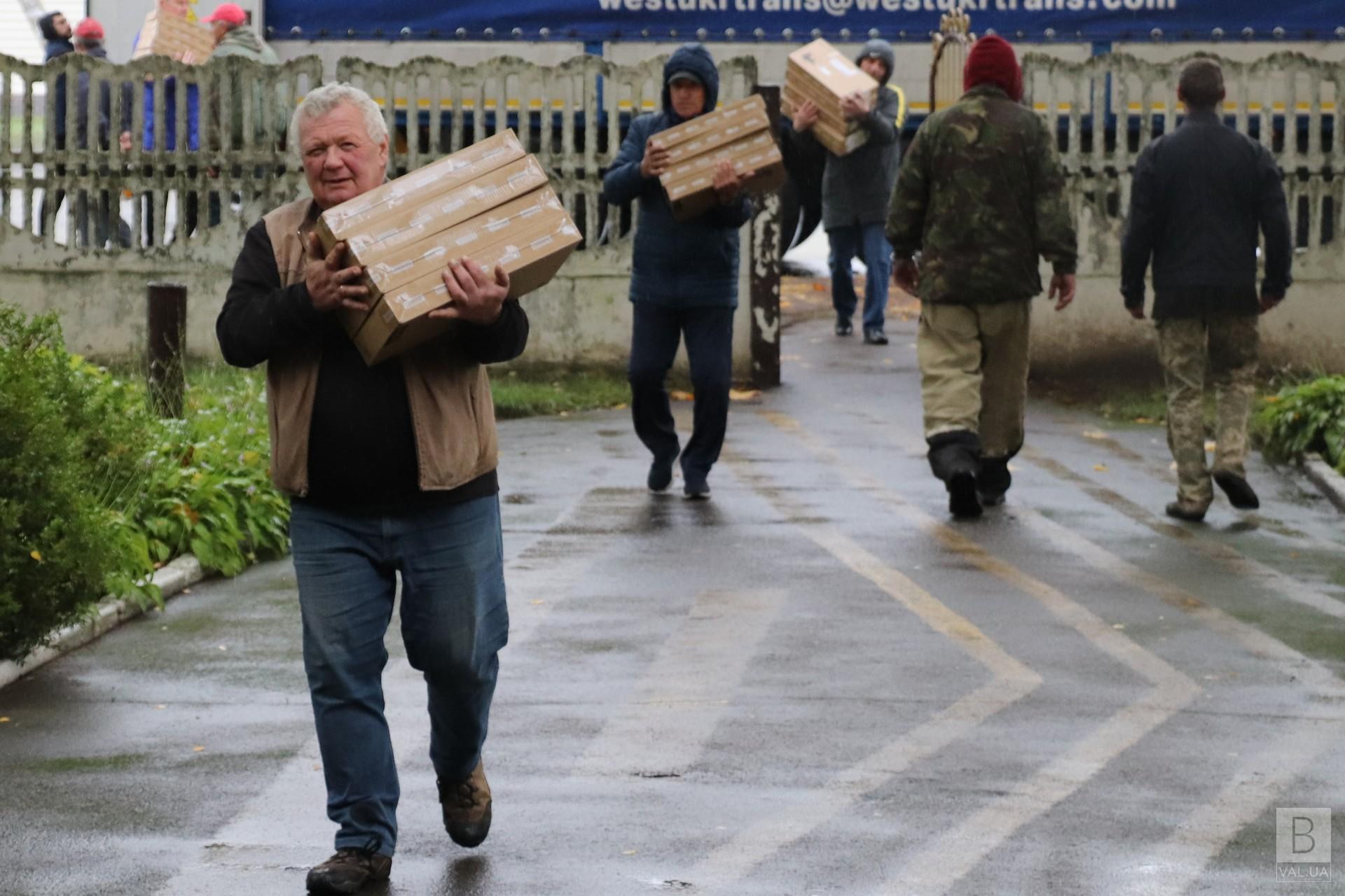 Чернігівщина отримала понад дві тисячі ноутбуків від ЮНЕСКО