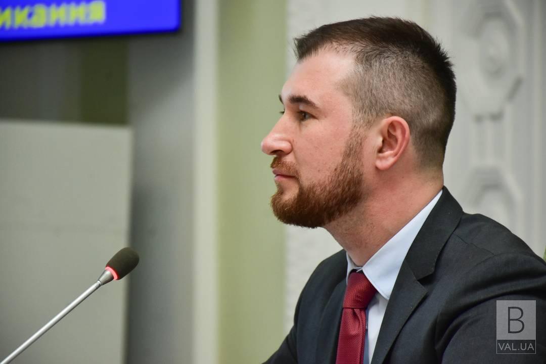 СБУ проводить обшуки у в.o. мера Чернігова Олександра Ломаки