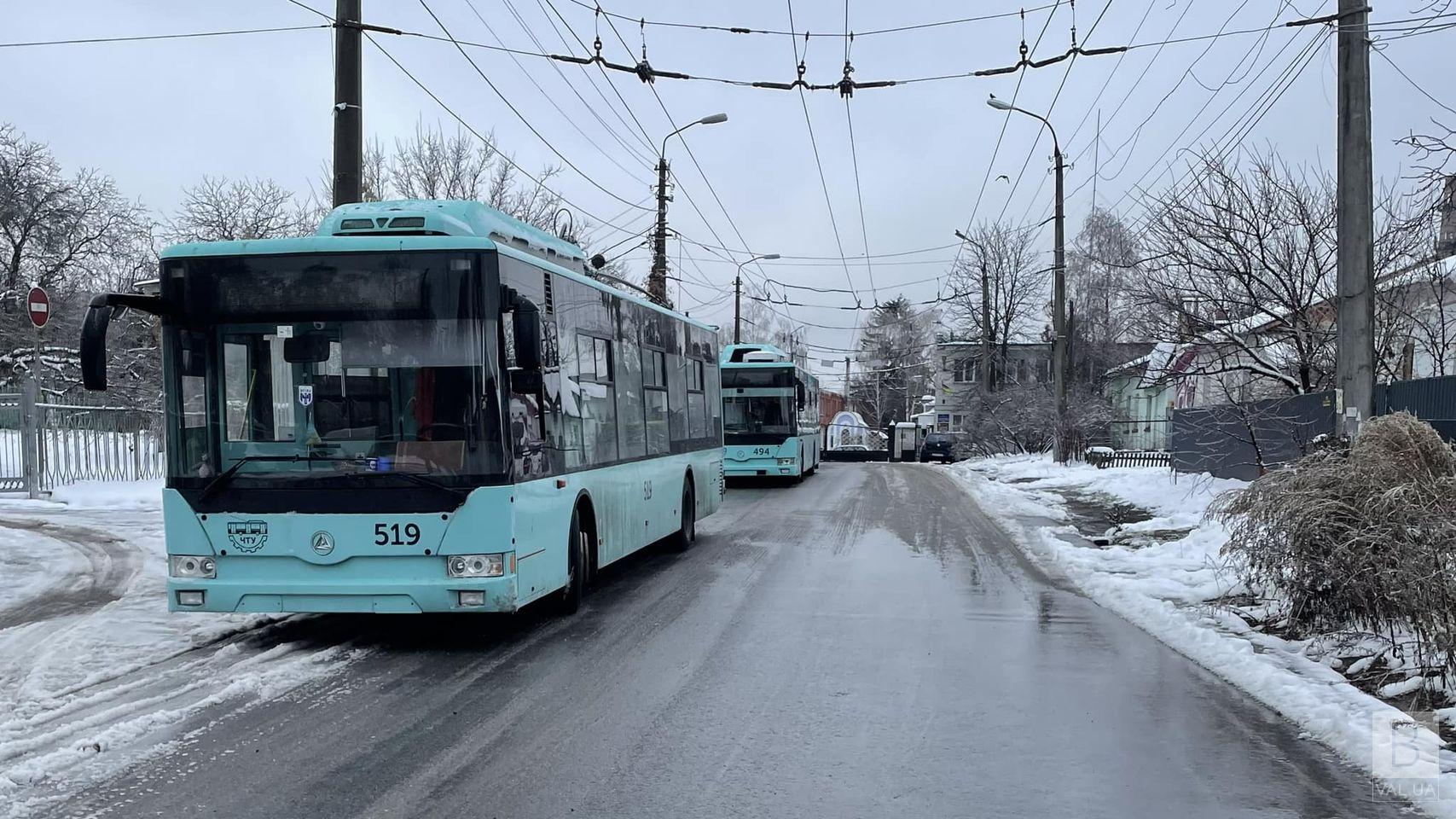 У Чернігові понад 13 тисяч пенсіонерів звернулися для отримання транспортної картки для пільгового проїзду