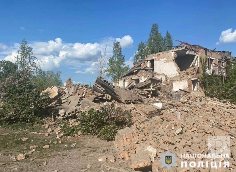 На прикордонні Чернігівщини внаслідок російських обстрілів постраждав цивільний чоловік: він у лікарні