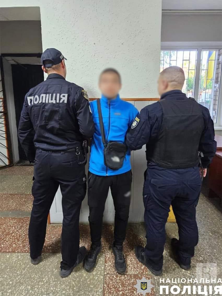 Викрав електроінструменти та велосипед: у Чернігові викрили чоловіка, підозрюваного у крадіжках з магазинів