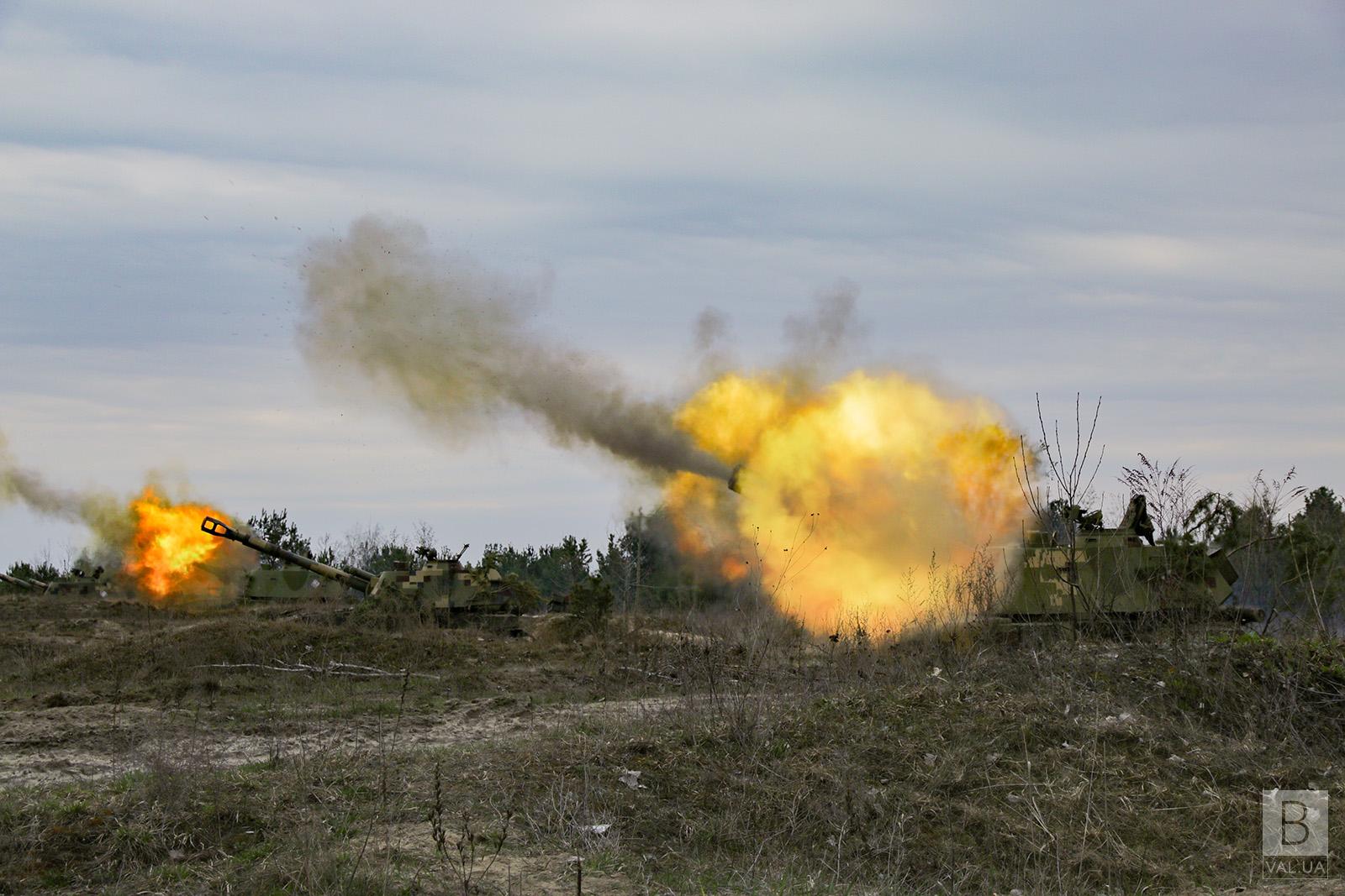 32 вибухи: росіяни протягом доби обстріляли 4 села в прикордонні Чернігівщини