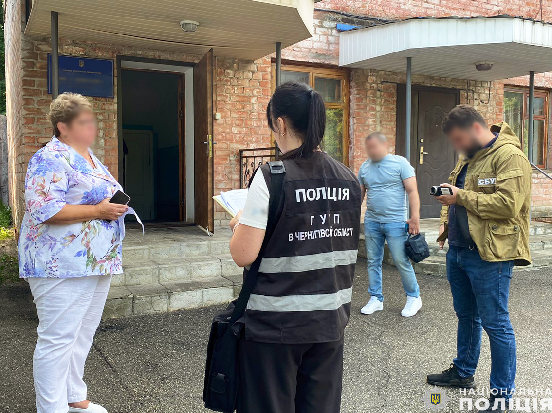  У Чернігові викрили керівника КП та його спільників, які десятки років розкрадали кошти на ритуальних послугах 