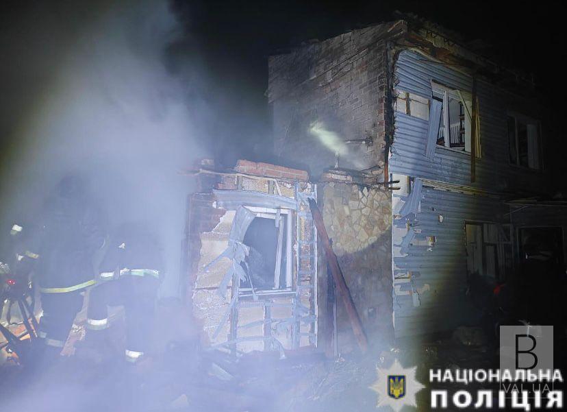 Росіяни «шахедами» атакували Чернігів: пошкоджені приватні будинки та господарчі споруди. ФОТО