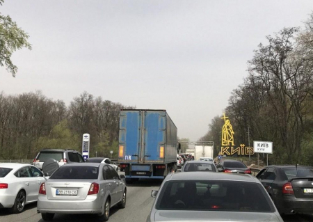 У Чернігові сьогодні відкриють ще один автомобільний маршрут до Києва